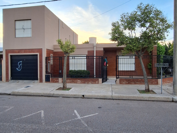 CASA EN VENTA